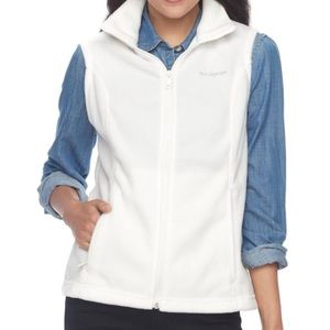 cream Columbia vest